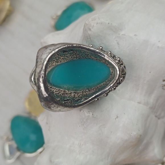 Boho Silver Tone Faux Turquoise Heavily Crafted Cocktail Ring SZ 6 - Picture 9 of 10